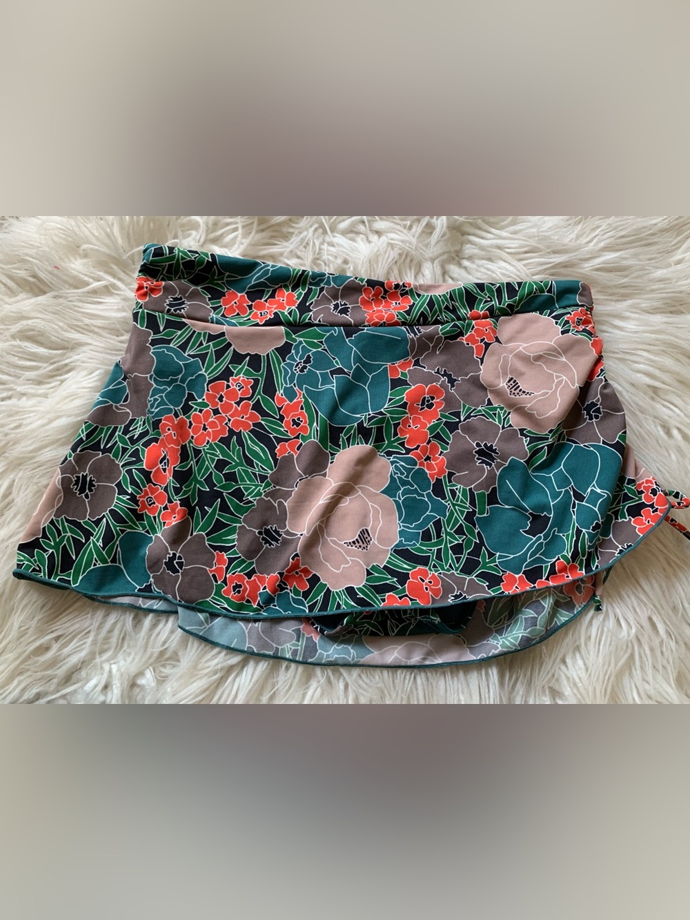 Carve Designs Floral Swimsuit Skirt Ruched Side Teal Multicolor Size Small